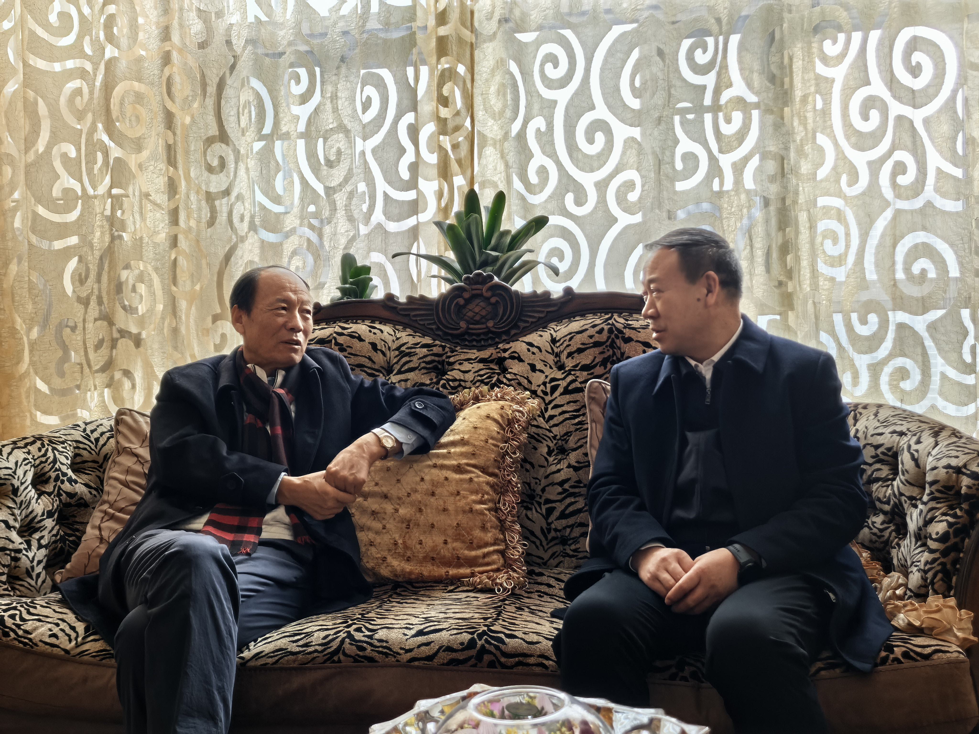 1770951165904757.jpg 2.jpg